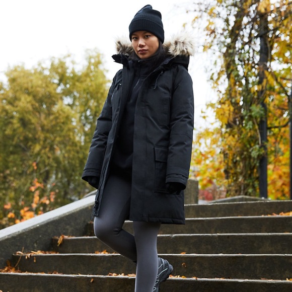 Aritzia Jackets & Blazers - Aritzia Bancroft Parka / Winter Coat